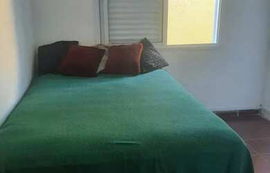 Imagem: O quarto está localizado em Martim de Sá, Caraguatatuba para