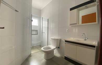 Imagem: O apartamento possui 2 Dormitórios, 2 Banheiros, 2 Vagas na