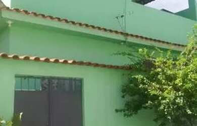 Imagem: A casa em condomínio possui 1 Dormitório, 2 Banheiros, 1 Vaga