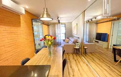 Imagem: O apartamento possui 2 Dormitórios, 2 Banheiros, 2 Vagas na