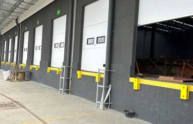 Imagem 3: opcoes de galpoes em simoes filho e salvador