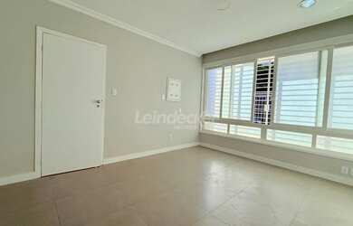 Imagem 13: Casa Residêncial ou Comercial a venda no Bairro Menino Deus por R$ 1.950.000