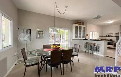 Imagem 6: Casa em Caraguatatuba. Condomínio Mar Verde. 4 dormitórios. Com piscina....