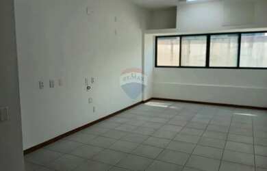 Imagem 9: Sala Comercial à Venda, 28m², R$ 150.000,00 - Edf. Empresarial Niemeyer