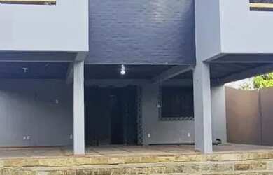 Imagem: O apartamento possui 5 Dormitórios, 5 Banheiros, 4 Vagas na