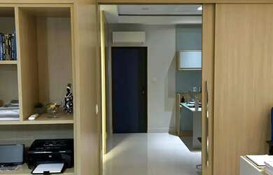 Imagem 6: Sala comercial a venda na Garibaldi mobiliada e reformada