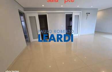 Imagem: O apartamento possui 3 Dormitórios, 3 Banheiros, 2 Vagas na