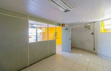 Imagem 6: Que tal uma LOJA em prédio individual a poucos metros do Big shopping...