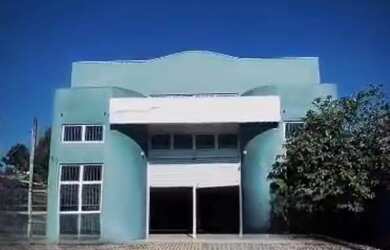 Imagem: O depósito possui 5 Vagas na garagem, 200m² de Área e está