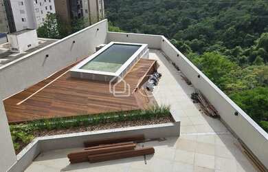 Imagem: O apartamento à venda possui 2 Dormitórios, 2 Banheiros, 2