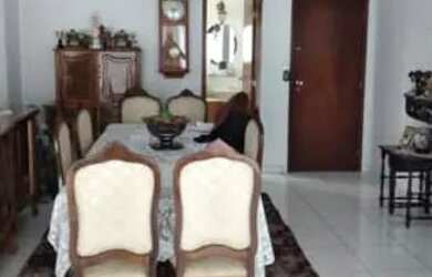 Imagem: O apartamento possui 4 Dormitórios, 3 Banheiros, 1 Vaga na