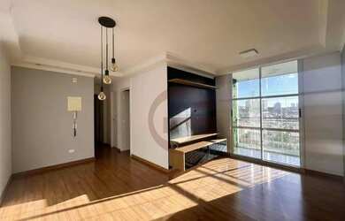 Imagem: O apartamento possui 2 Dormitórios, 2 Banheiros, 1 Vaga na