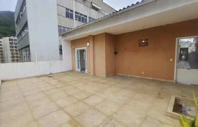 Imagem: O apartamento na cobertura possui 2 Dormitórios, 1 Banheiro