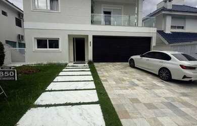 Imagem: Casa com 4 dormitórios à venda, 300 m² por R$ 3.990.000