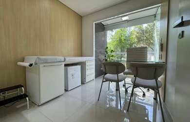 Imagem: O depósito possui 1 Vaga na garagem e 47m² de Área e está