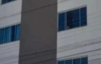 Imagem: O apartamento possui 3 Dormitórios, 2 Banheiros e 2 Vagas na