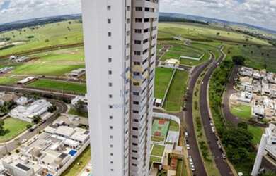 Imagem: O apartamento possui 3 Dormitórios, 5 Banheiros, 3 Vagas na