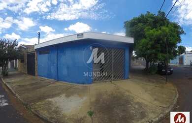 Imagem: A casa possui 2 Dormitórios, 1 Banheiro, 1 Vaga na garagem