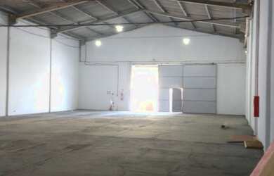 Imagem 2: Galpão/Depósito/Armazém 530 metros quadrados- 15 metros docas