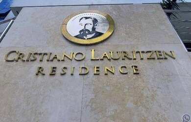 Imagem: O apartamento possui 3 Dormitórios, 3 Banheiros, 2 Vagas na