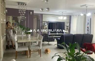 Imagem: O apartamento possui 3 Dormitórios, 2 Banheiros, 3 Vagas na