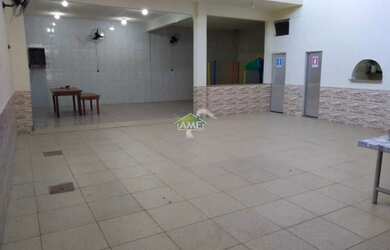 Imagem: O depósito possui 250m² de Área e está localizado em Campo