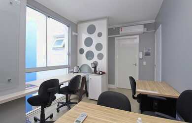 Imagem 5: Casa em Jardim Lindóia. Piscina, 263m² de Área, 2 Vagas na garageme3...