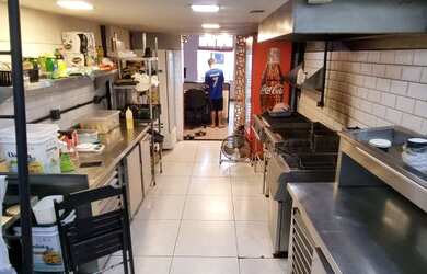 Imagem: O depósito possui 40m² de Área e está localizado em Recreio