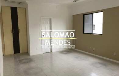 Imagem: O depósito possui 32m² de Área e está localizado em Cremação