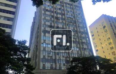 Imagem: O depósito possui 5 Vagas na garagem, 360m² de Área e está