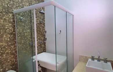 Imagem: A casa em condomínio possui 3 Dormitórios, 4 Banheiros, 4