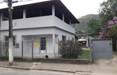 Imagem 1: Vende-se casa no centro de Rio Novo do Sul