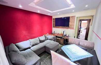 Imagem: A casa possui 2 Dormitórios, 1 Banheiro, 1 Vaga na garagem