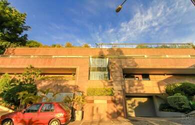 Imagem 2: Apartamento em Menino Deus