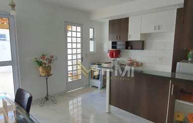 Imagem: A casa em condomínio possui 2 Dormitórios, 1 Banheiro, 1 Vaga