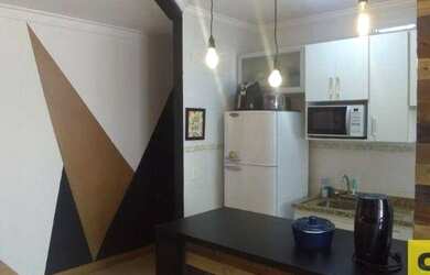 Imagem: O apartamento possui 2 Dormitórios, 1 Banheiro, 1 Vaga na garagem