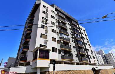 Imagem: O apartamento possui 3 Dormitórios, 2 Banheiros, 1 Vaga na