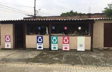 Imagem: A casa possui 1 Dormitório, 1 Banheiro, 63m² de Área e está