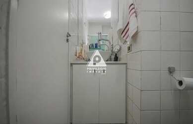 Imagem 15: Excelente apartamento de dois quartos, dependência completa e possibilidade...