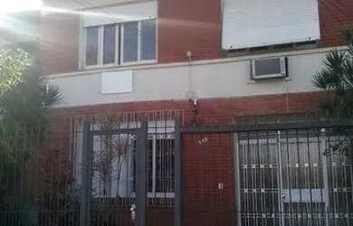 Imagem: A casa possui 5 Dormitórios, 4 Banheiros, 5 Vagas na garagem