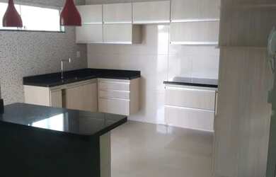 Imagem: O apartamento possui 3 Dormitórios, 2 Banheiros e 2 Vagas na