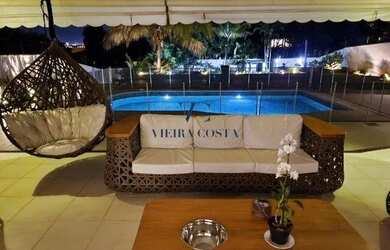 Imagem: A casa possui 5 Dormitórios, 5 Banheiros, 5 Vagas na garagem