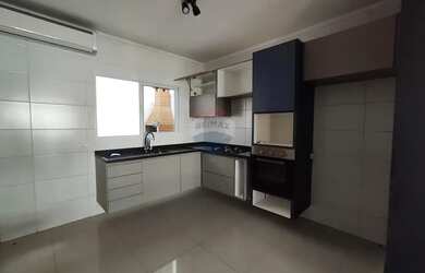 Imagem: A casa possui 2 Dormitórios, 3 Banheiros, 75m² de Área, Imóvel