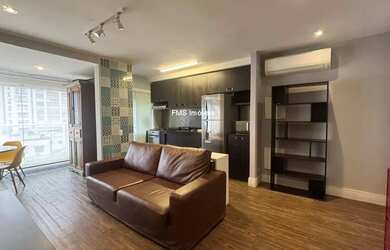 Imagem: O apartamento possui 1 Dormitório, 1 Banheiro, 1 Vaga na garagem