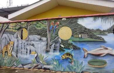 Imagem: A casa possui 3 Dormitórios, 2 Banheiros, 3 Vagas na garagem