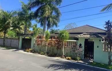 Imagem: O terreno possui 1.328m² de Área e está localizado em Guaratiba