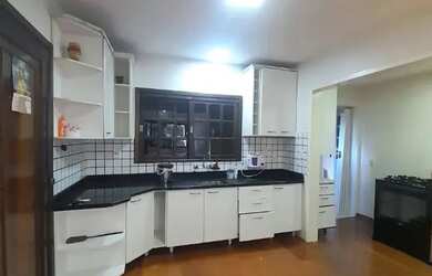 Imagem 9: CAXIAS DO SUL - Casa Padrão - CINQUENTENÁRIO