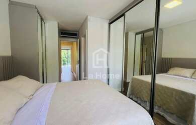 Imagem 13: Sobrado semi mobiliado com 02 suítes, 02 vagas de garagem e churrasqueira...