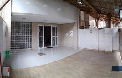 Imagem: A casa possui 5 Dormitórios, 5 Banheiros, 2 Vagas na garagem