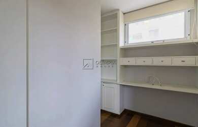 Imagem: O apartamento possui 3 Dormitórios, 4 Banheiros, 3 Vagas na